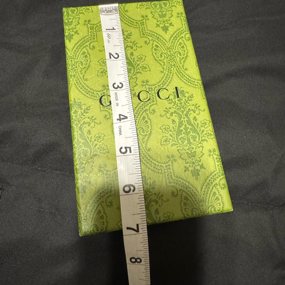 Gucci Green Patterned Boxes - Picture 3 of 5